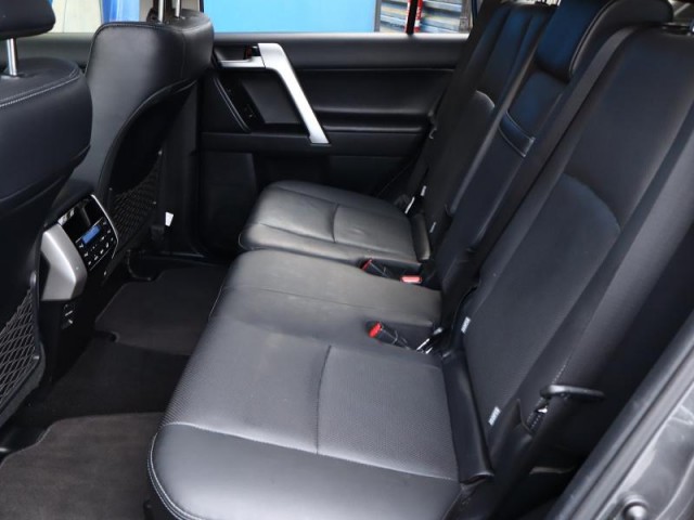 Toyota Land Cruiser  2.8 D-4D 