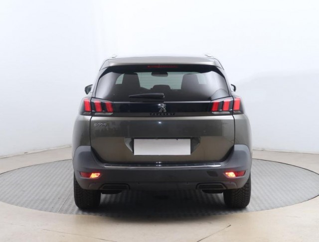 Peugeot 5008  PureTech 130 