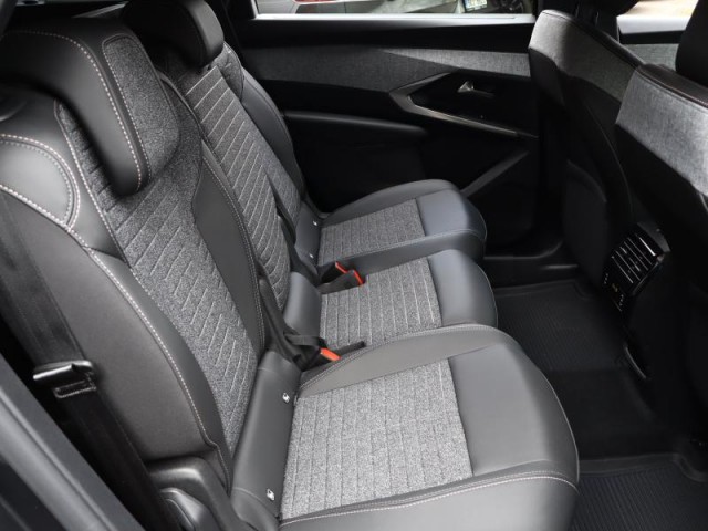 Peugeot 5008  PureTech 130 