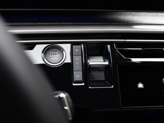 Peugeot 5008  PureTech 130 