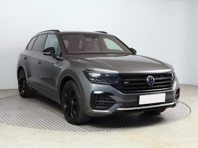 Volkswagen Touareg  3.0 TDI R-Line