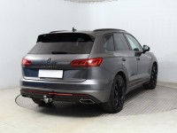 Volkswagen Touareg  3.0 TDI R-Line