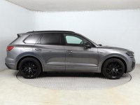 Volkswagen Touareg  3.0 TDI R-Line