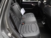 Volkswagen Touareg  3.0 TDI R-Line