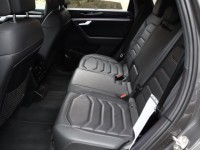 Volkswagen Touareg  3.0 TDI R-Line