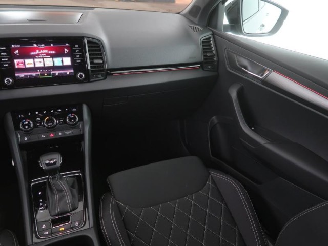 Škoda Karoq  1.5 TSI Sportline