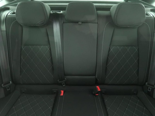 Škoda Karoq  1.5 TSI Sportline