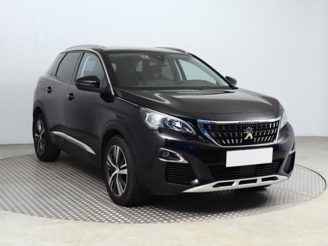 Peugeot 3008  1.2 PureTech Allure