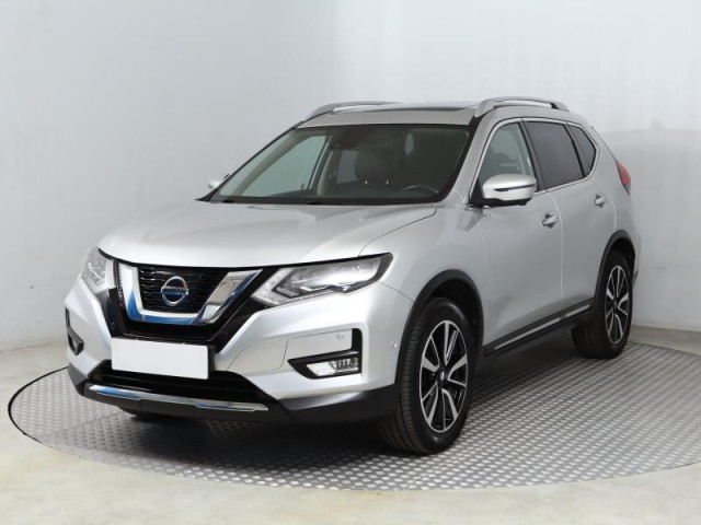 Nissan X-Trail  1.6 DIG-T Tekna