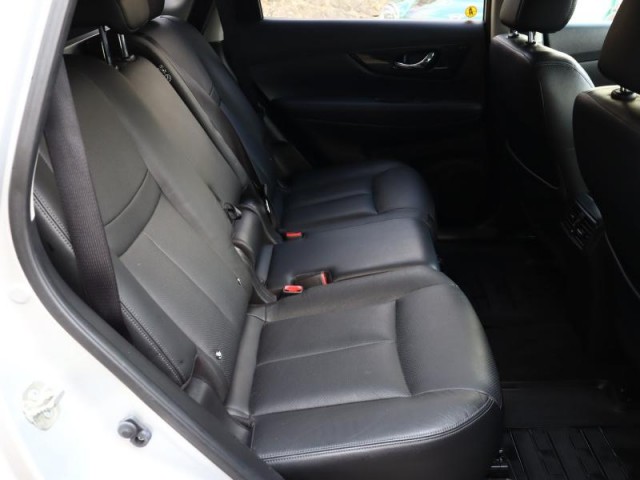 Nissan X-Trail  1.6 DIG-T Tekna