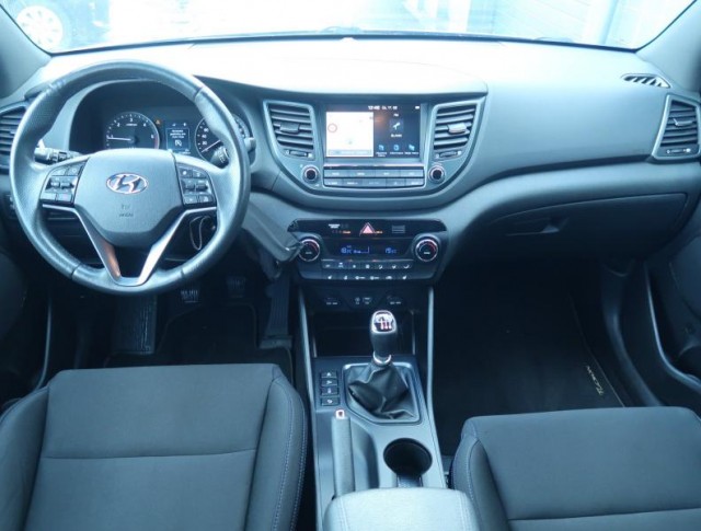 Hyundai Tucson  1.7 CRDi 