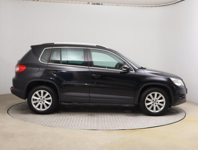 Volkswagen Tiguan  2.0 TDI 