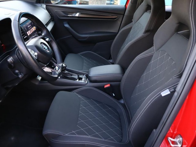 Škoda Karoq  1.5 TSI Sportline