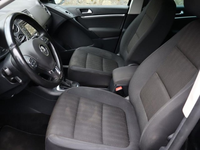 Volkswagen Tiguan  2.0 TDI 