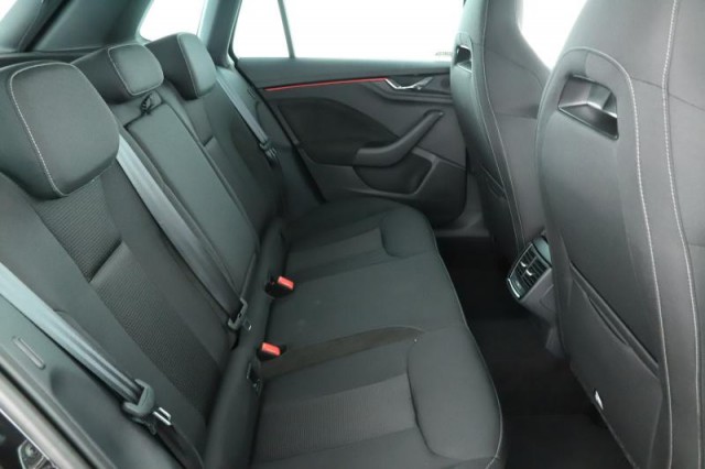 Škoda Kamiq  1.0 TSI Drive