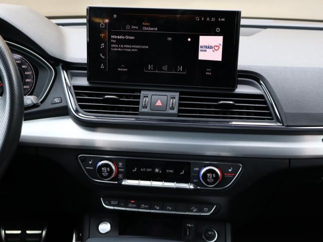 Audi Q5  40 TDI S line