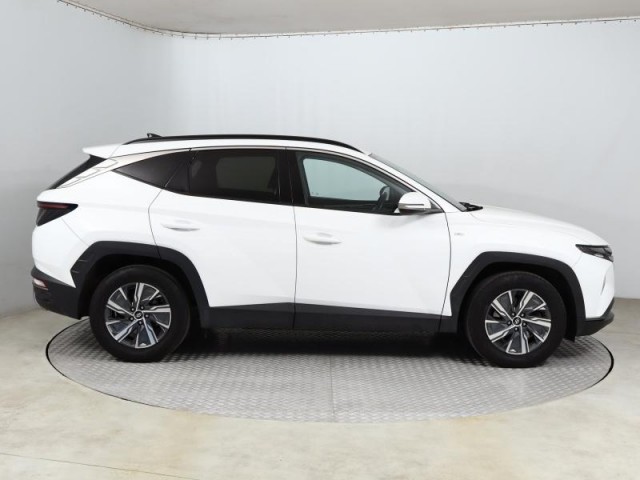 Hyundai Tucson  1.6 T-GDI 48V MHEV Smart