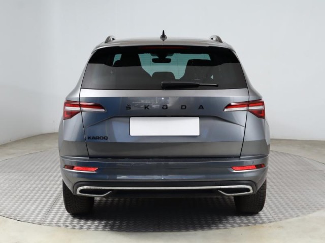 Škoda Karoq  1.5 TSI Sportline