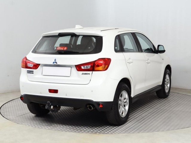 Mitsubishi ASX  1.6 MIVEC 