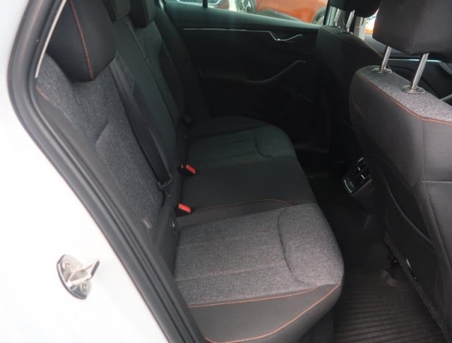 Škoda Kamiq  1.5 TSI Style