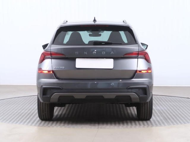 Škoda Kamiq  1.0 TSI Drive