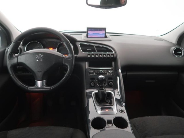 Peugeot 3008  1.6 HDi 