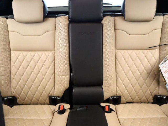 Toyota RAV 4  2.0 VVT-i Selection