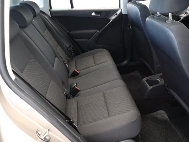 Volkswagen Tiguan  2.0 TDI 