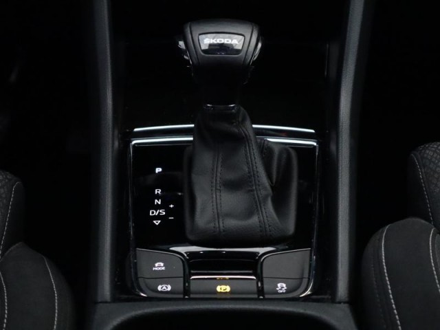 Škoda Karoq  1.5 TSI Style Plus