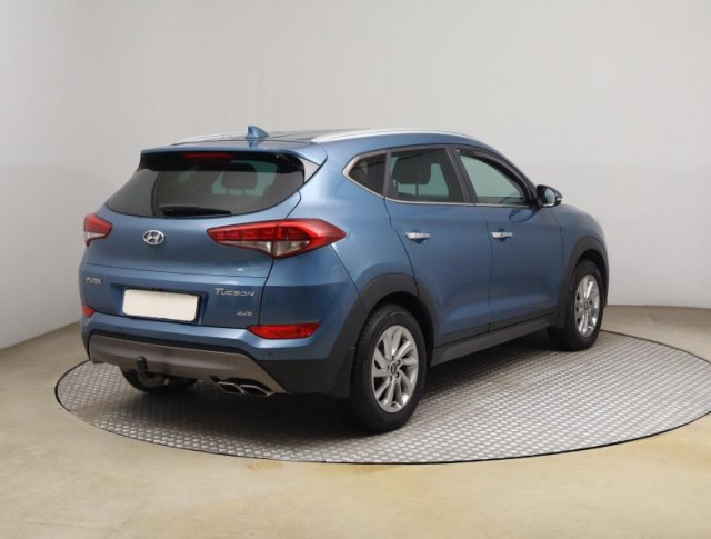 Hyundai Tucson  2.0 CRDi Trend