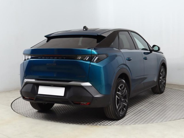 Peugeot 3008  1.2 MHEV 