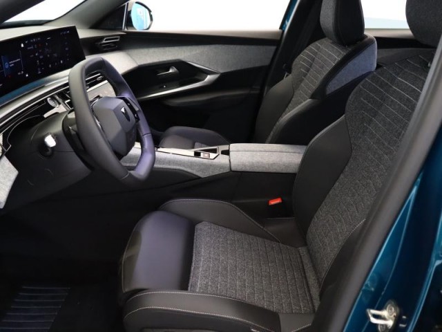 Peugeot 3008  1.2 MHEV 