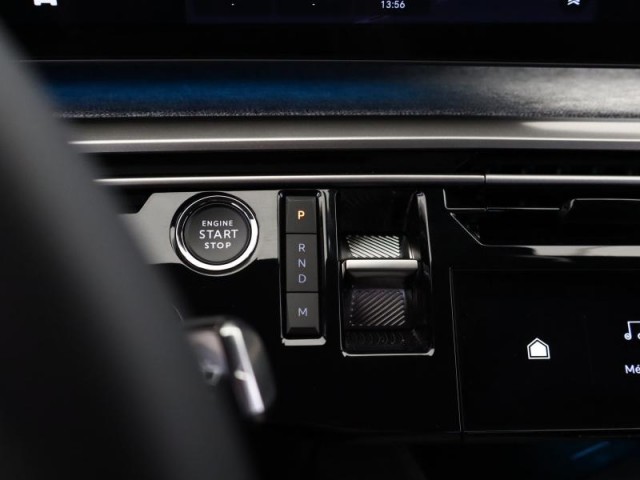 Peugeot 3008  1.2 MHEV 