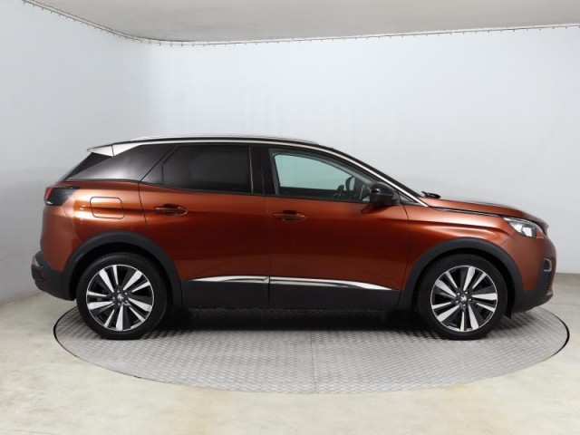 Peugeot 3008  1.6 BlueHDi 