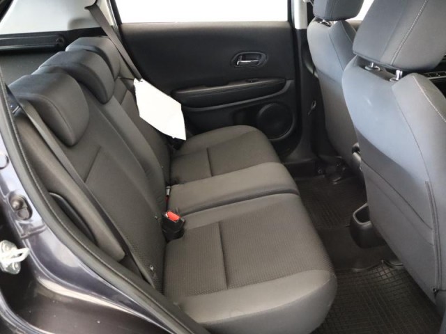 Honda HR-V  1.5 i-VTEC 