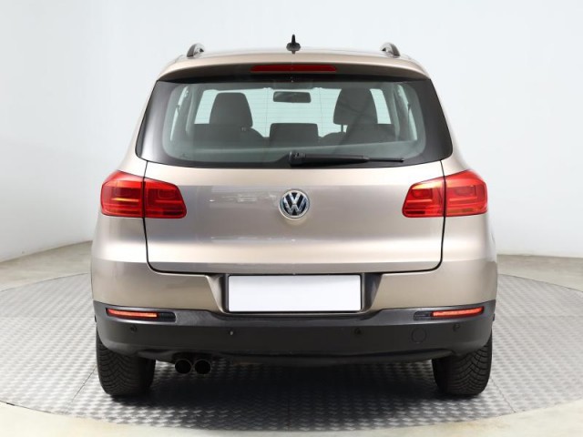 Volkswagen Tiguan  2.0 TDI 