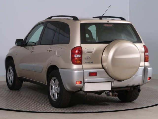 Toyota RAV 4  2.0 VVT-i 