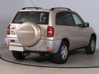 Toyota RAV 4  2.0 VVT-i 