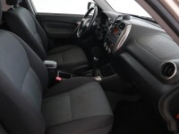 Toyota RAV 4  2.0 VVT-i 