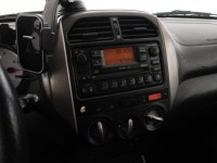 Toyota RAV 4  2.0 VVT-i 