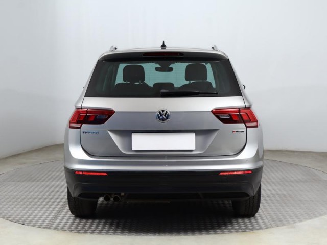 Volkswagen Tiguan  2.0 TDI Comfortline