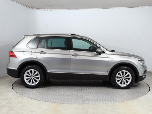 Volkswagen Tiguan  2.0 TDI Comfortline