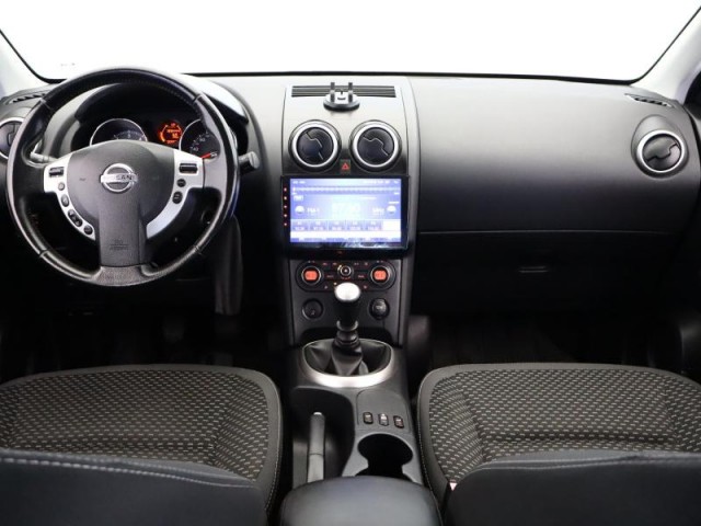 Nissan Qashqai  1.5 dCi 