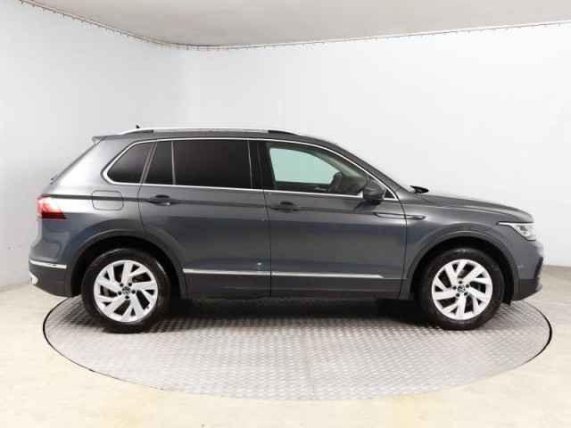 Volkswagen Tiguan  2.0 TDI Comfortline