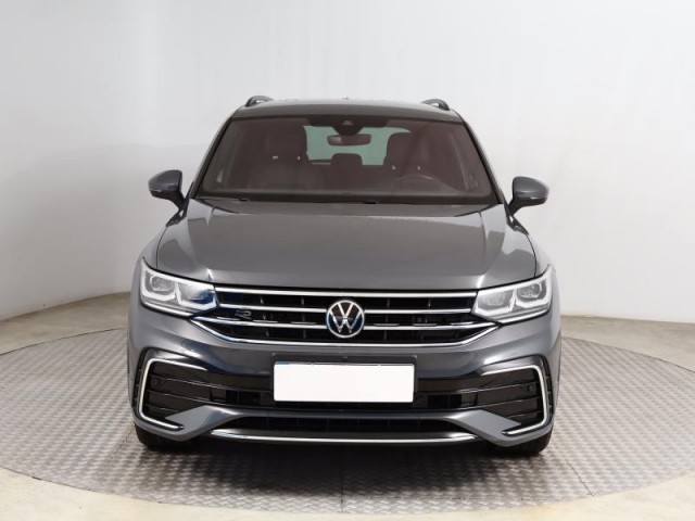 Volkswagen Tiguan  2.0 TDI R-Line