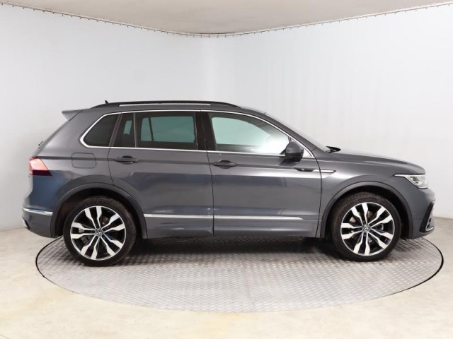Volkswagen Tiguan  2.0 TDI R-Line