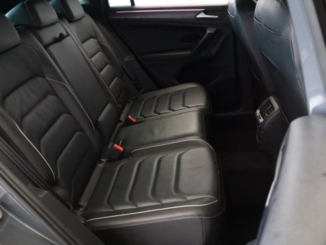 Volkswagen Tiguan  2.0 TDI R-Line
