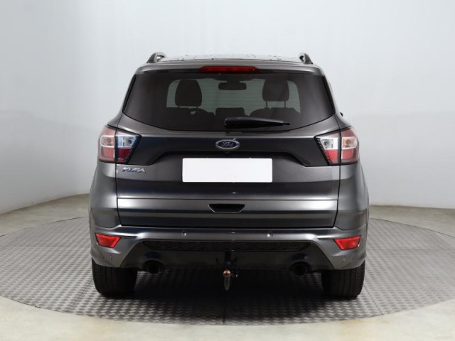 Ford Kuga  2.0 TDCi ST-Line