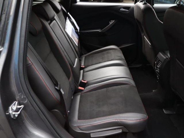 Ford Kuga  2.0 TDCi ST-Line