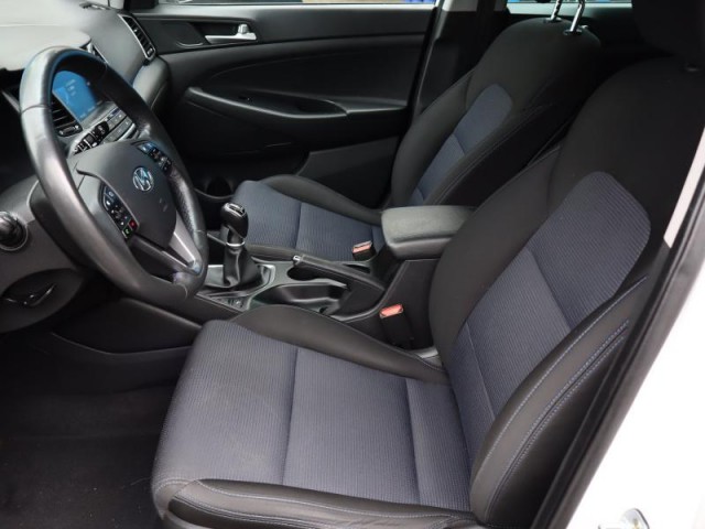 Hyundai Tucson  1.7 CRDi 